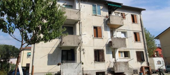 4 rooms Apartment in Arzignano, Italy No. 291982 14