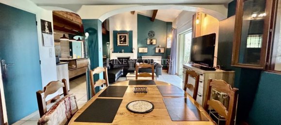 6 bedrooms Villa in Saint-Cezaire-sur-Siagne, France No. 322526 8