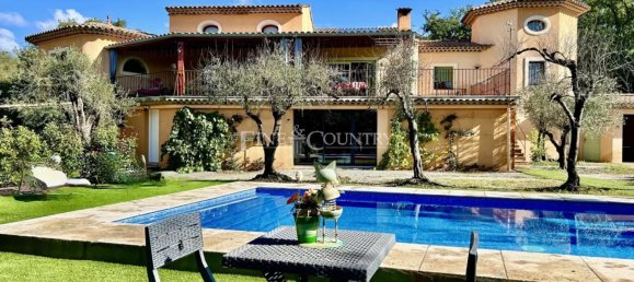 6 bedrooms Villa in Saint-Cezaire-sur-Siagne, France No. 322526 5