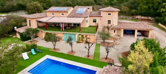 6 bedrooms Villa in Saint-Cezaire-sur-Siagne, France No. 322526 6