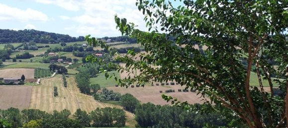 42000m² Land in Potenza Picena, Italy No. 122235 3