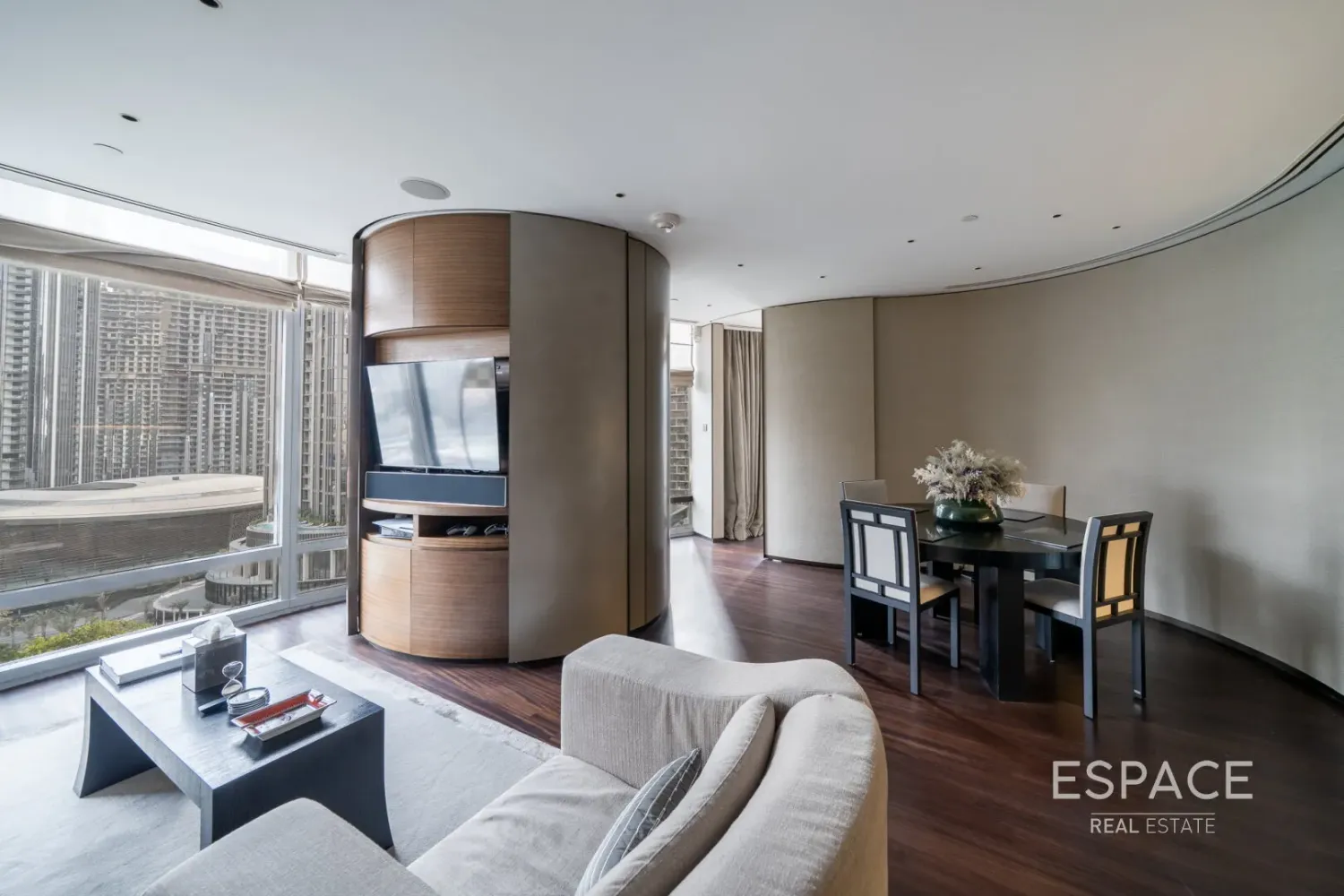 1 bedroom Apartment for sale in Burj Khalifa, Dubai, UAE № 118314