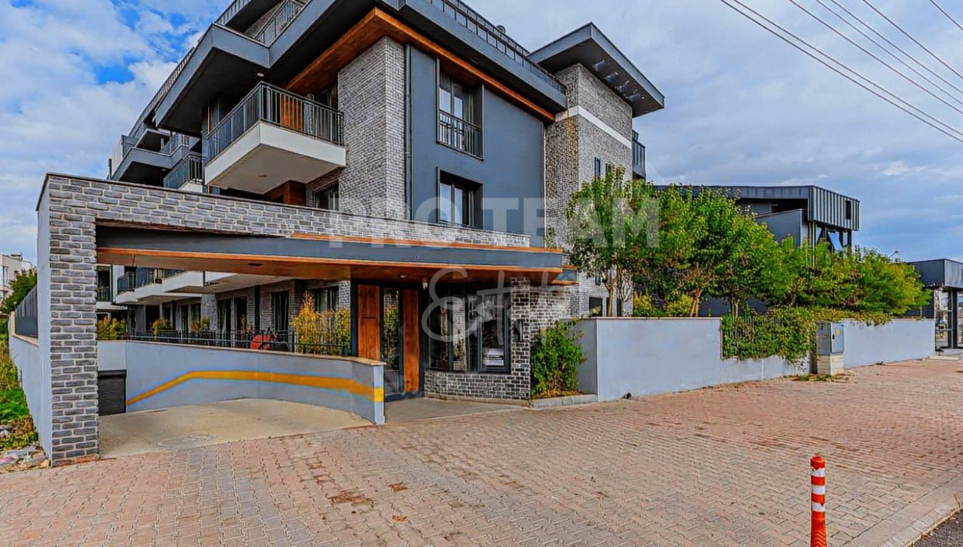 3 rooms Penthouse in Lara, Turkey No. 28039