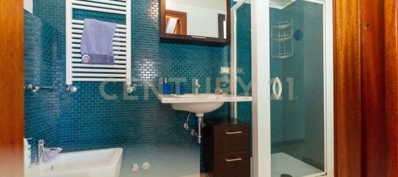 Здание с 3 спальнями в Трекастаньи, Италия № 316926 36