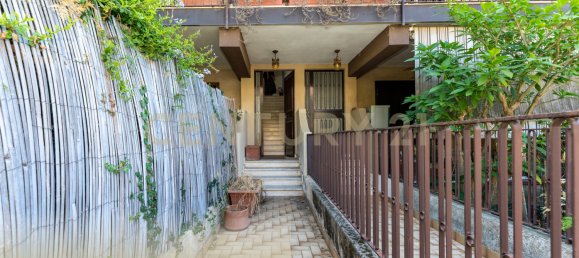 Здание с 3 спальнями в Трекастаньи, Италия № 316926 16