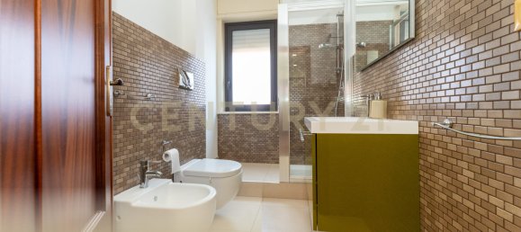 Здание с 3 спальнями в Трекастаньи, Италия № 316926 4