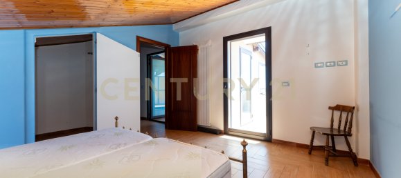 Здание с 3 спальнями в Трекастаньи, Италия № 316926 50