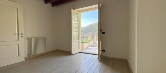 4 rooms House in Alassio, Italy No. 153914 3