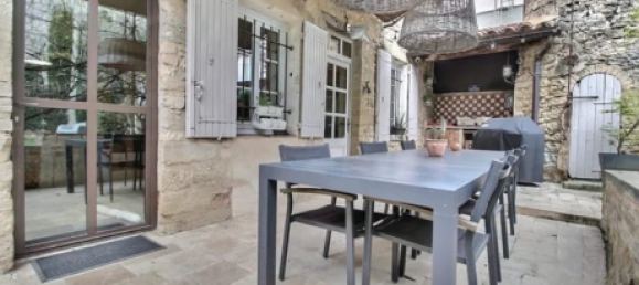 4 bedrooms House in Carpentras, France No. 334369 6