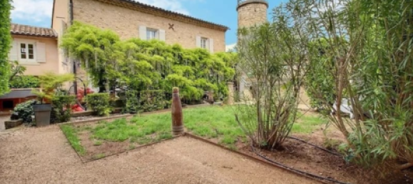 4 bedrooms House in Carpentras, France No. 334369 4