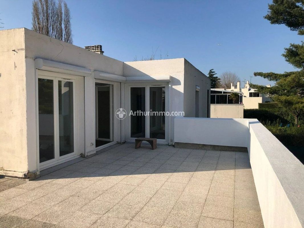 2 Schlafzimmer Wohnung in Villiers-le-Bel, France, Nr. 189113