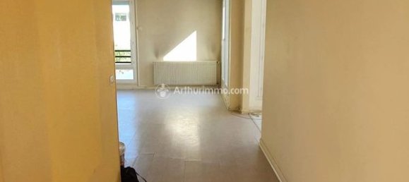2 Schlafzimmer Wohnung in Villiers-le-Bel, France, Nr. 189113 6