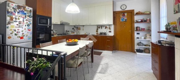 4 rooms Apartment in Bregnano, Italy No. 92656 7