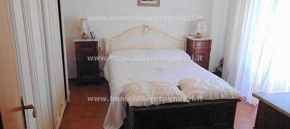3 bedrooms Apartment in Certaldo, Italy No. 301973 2
