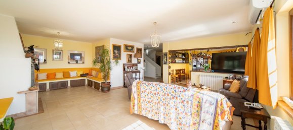 Вилла с 6 комнатами в Морлупо, Италия № 140407 10