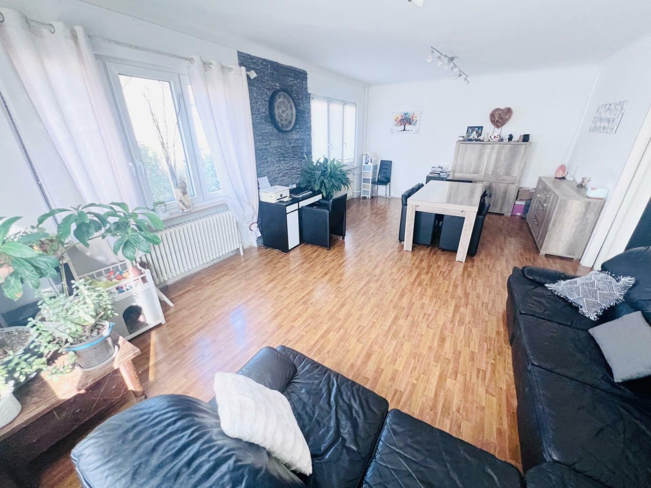 4غرفة شقة في Freyming-Merlebach, France رقم 241368