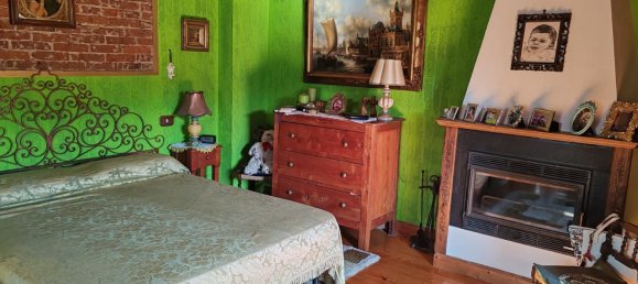 Дом с 6 спальнями в Варалло, Италия № 323366 15