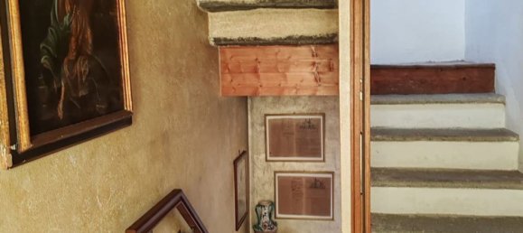 Дом с 6 спальнями в Варалло, Италия № 323366 10