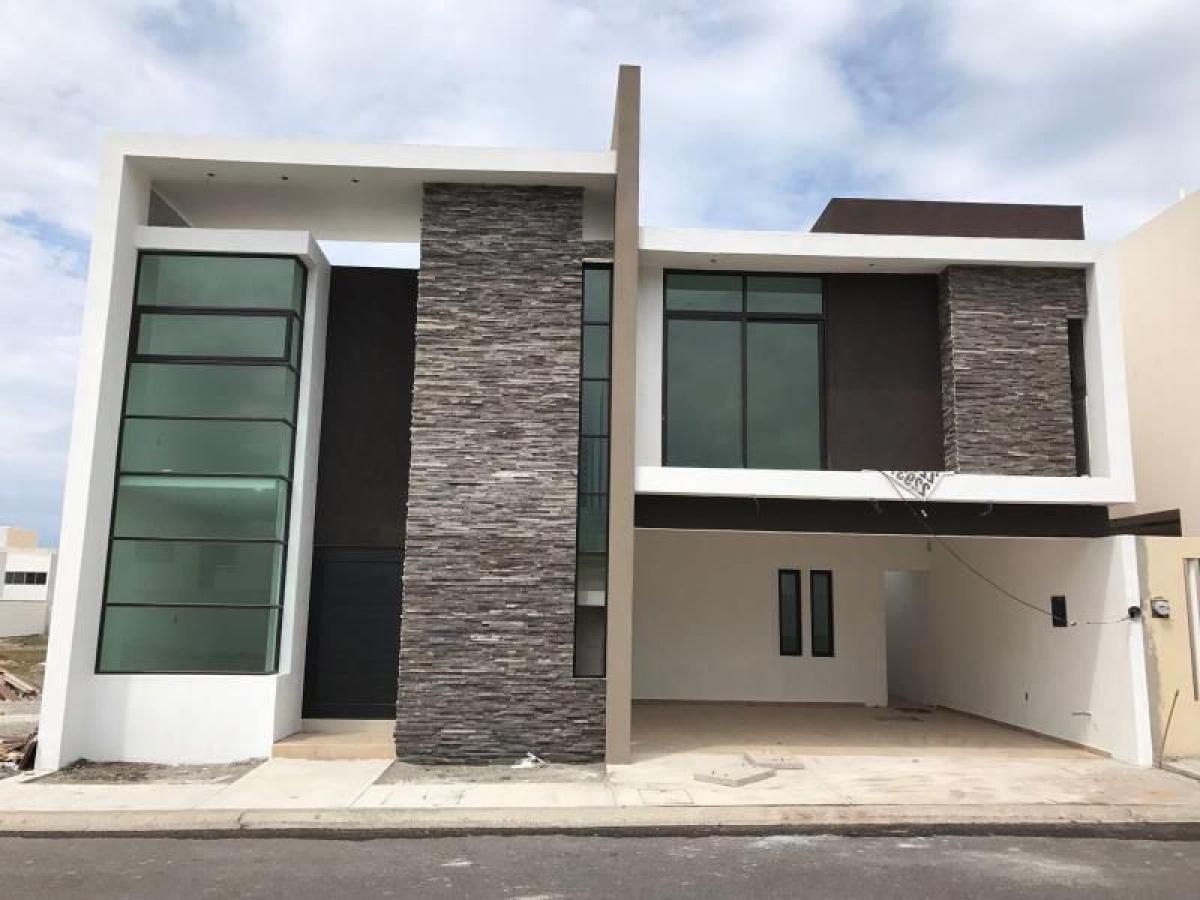 3 bedrooms House in Veracruz, Mexico No. 226926