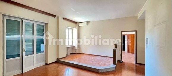 1 bedroom Apartment in Verona, Italy No. 360598 3