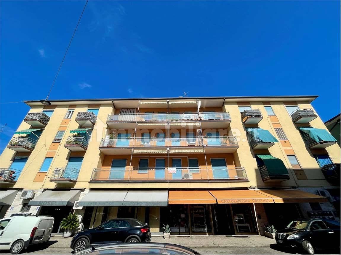 1 bedroom Apartment in Verona, Italy No. 360598