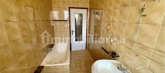 1 bedroom Apartment in Verona, Italy No. 360598 11
