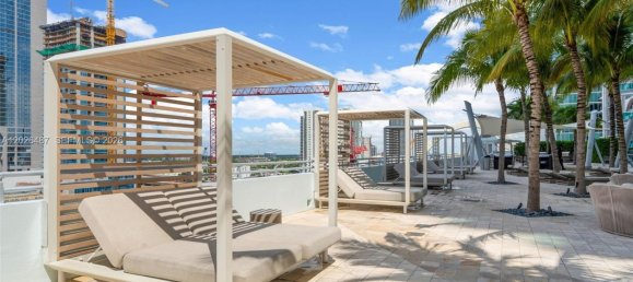 2 dormitorios propiedad comercial en alquiler en Miami, Miami-Dade, Florida, USA № 615020 10
