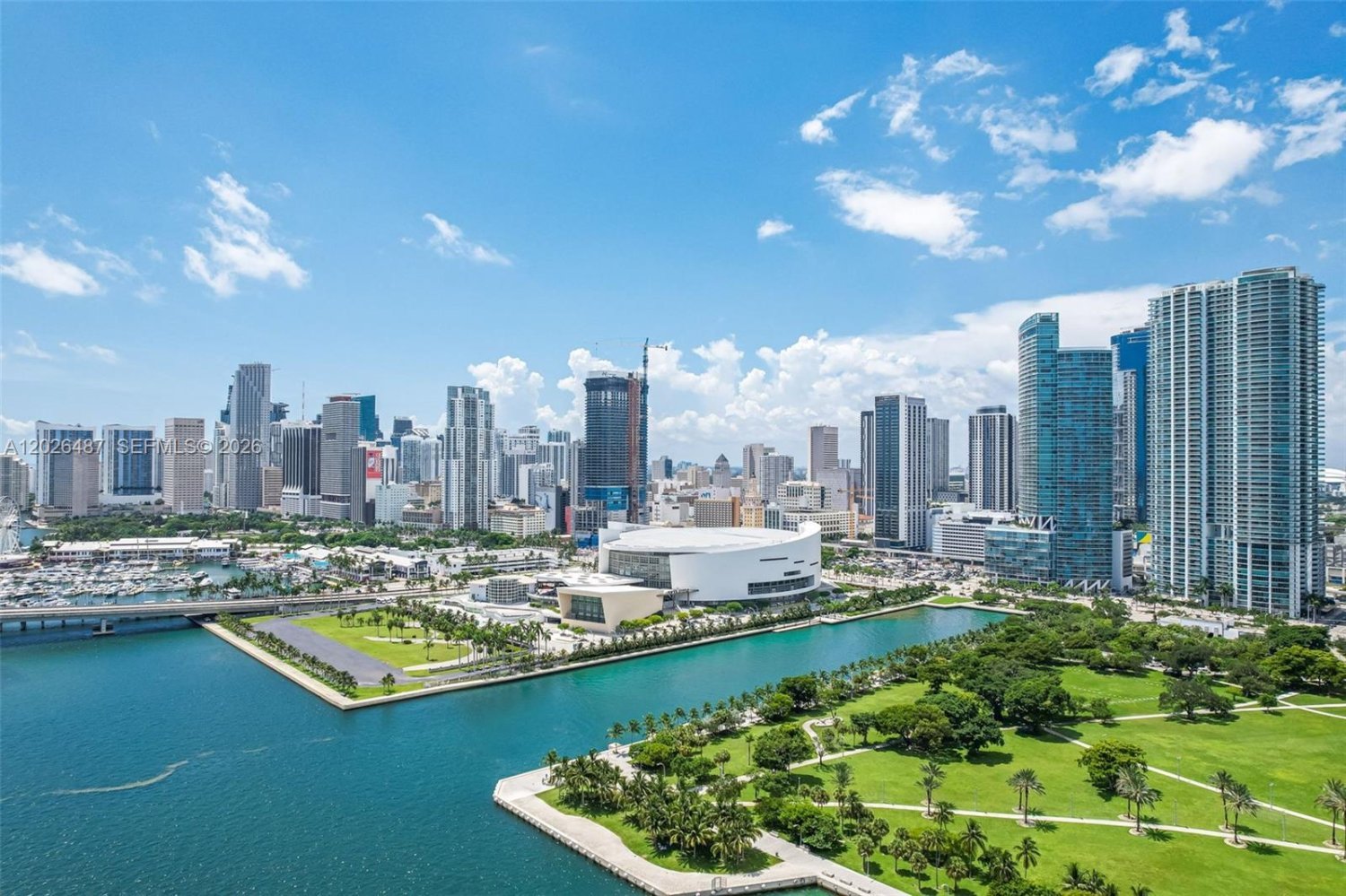 2 dormitorios propiedad comercial en alquiler en Miami, Miami-Dade, Florida, USA № 615020