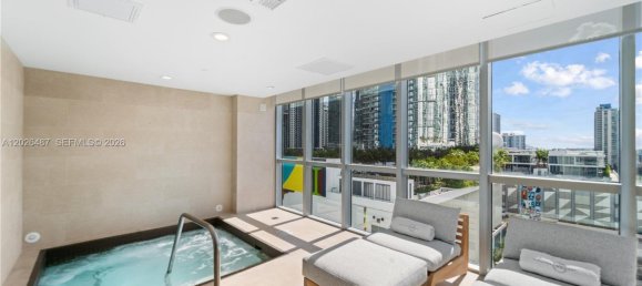 2 dormitorios propiedad comercial en alquiler en Miami, Miami-Dade, Florida, USA № 615020 15