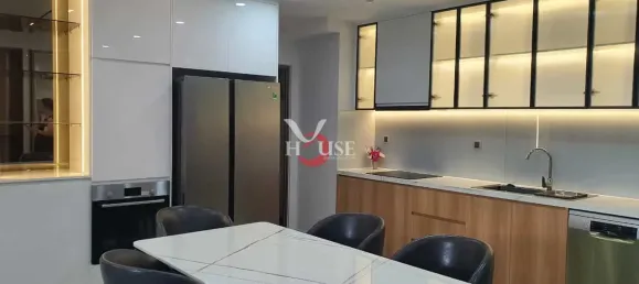 3 bedrooms Apartment in District 7, Vietnam No. 10031 4
