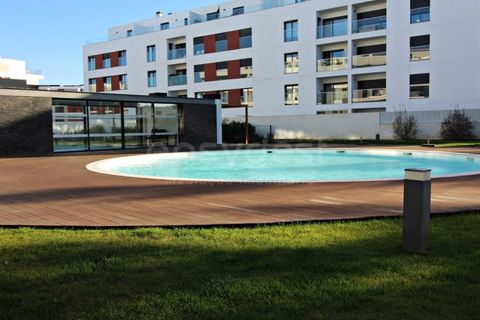 2 bedrooms Apartment in Seixal, Portugal No. 239408