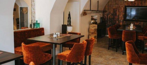 775m² Commercial property in Braunau am Inn, Austria No. 17022 2