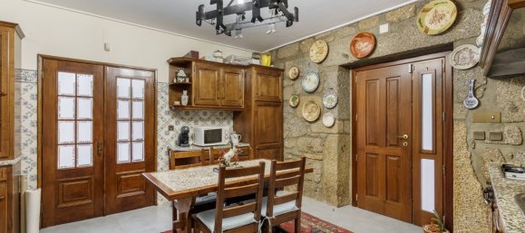 3 غرف نوم منزل في Caires, Portugal رقم 164661 2