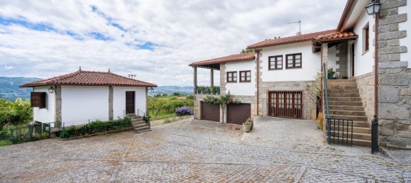 3 غرف نوم منزل في Caires, Portugal رقم 164661 26