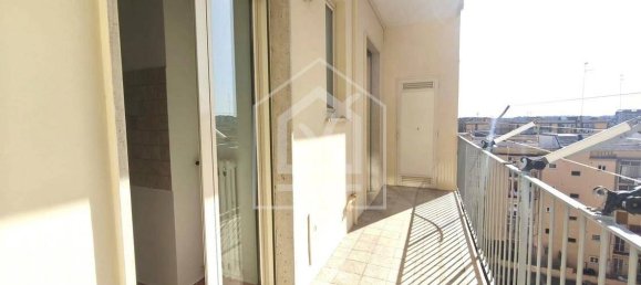 2 chambres Appartement à Bari, Italy No. 353227 4