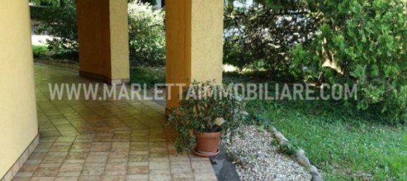 3 Schlafzimmer Villa in Monte Cremasco, Italy, Nr. 126059 11