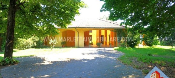 3 Schlafzimmer Villa in Monte Cremasco, Italy, Nr. 126059 4