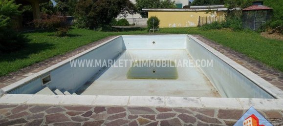 3 Schlafzimmer Villa in Monte Cremasco, Italy, Nr. 126059 16