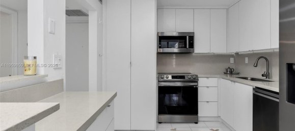 1 Schlafzimmer Gewerbliche Immobilien in Miami, USA, Nr. 614270 8