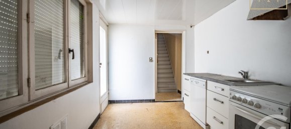 3 bedrooms House in Hautmont, France No. 51144 8