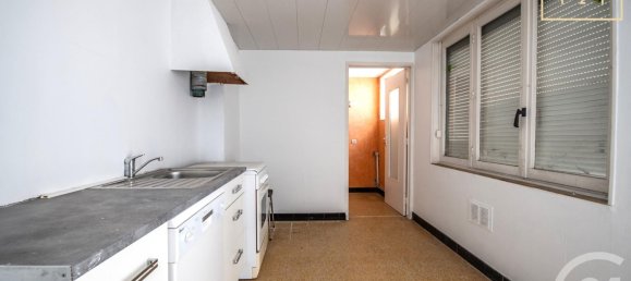 3 bedrooms House in Hautmont, France No. 51144 7