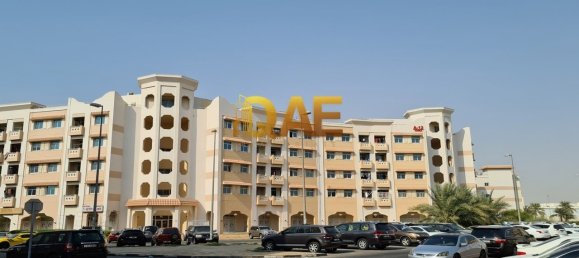 Edificio en International City, UAE 1222.6 m² No. 5777 6