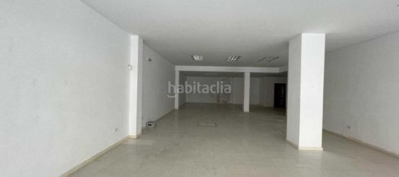 835m² Commercial property in Andalusia, Spain No. 188557 7