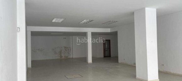 835m² Commercial property in Andalusia, Spain No. 188557 8