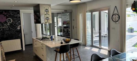 4 bedrooms House in Dali, Cyprus No. 15123 10