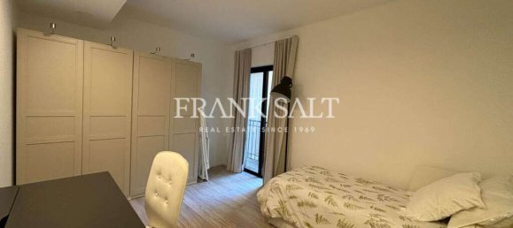 3 bedrooms Apartment in Swieqi, Malta No. 9262 22