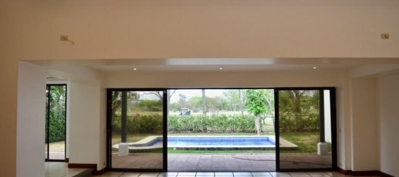 4 chambres condominium à vendre à Santa Ana, Santa Ana , San José, Costa Rica № 376 3