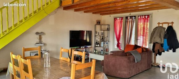 3 bedrooms House in Marigny-Marmande, France No. 43081 2