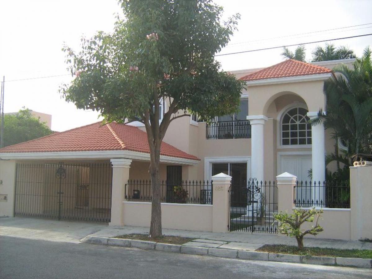 Casa de 3 dormitorios en Yucatán, Mexico No. 177293