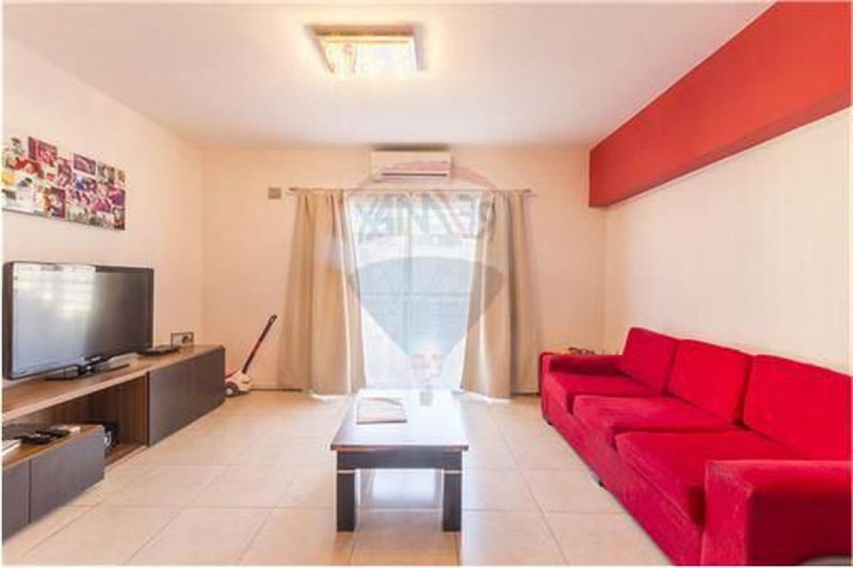 Studio in San Fernando, Argentina No. 56779